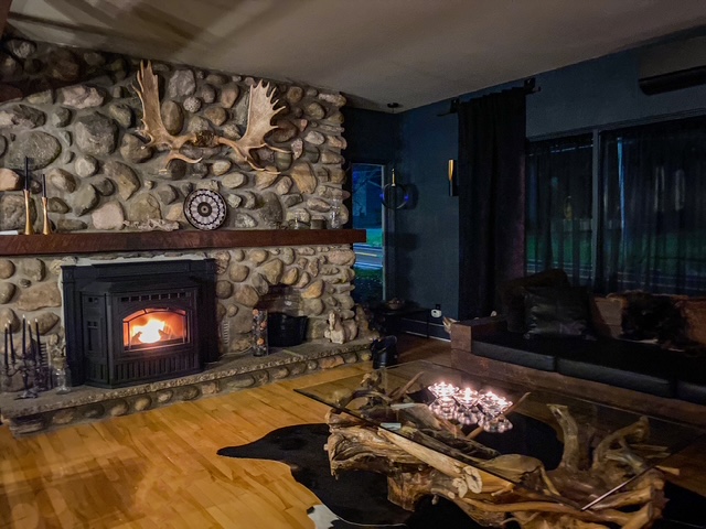 foyer-wickiup